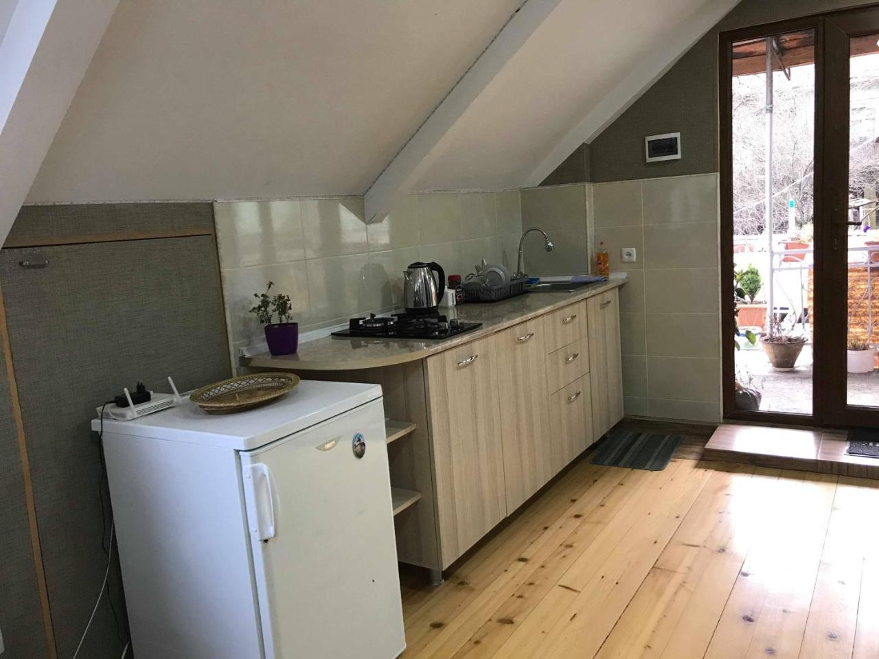 Anano'S Guesthouse Borzsomi Kültér fotó